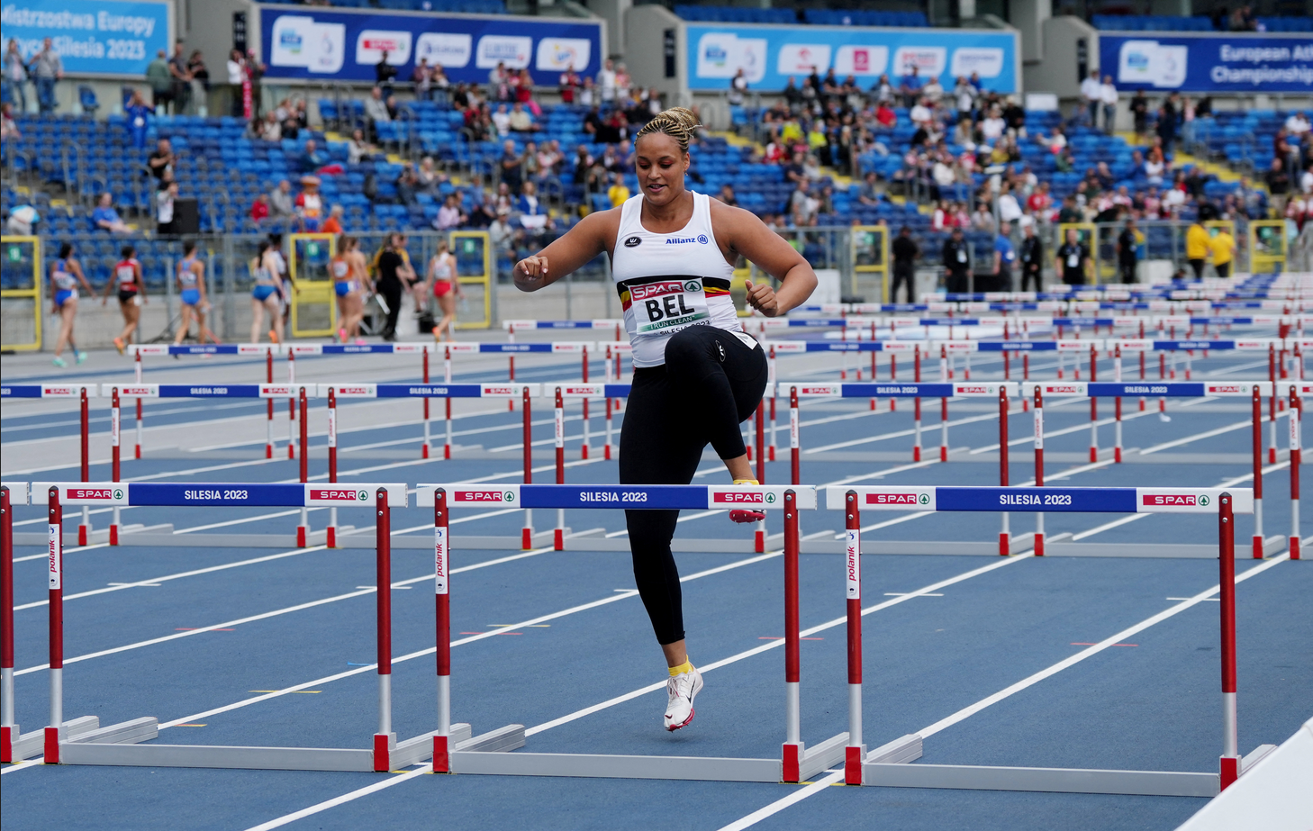 Belgian shot putter Jolien Boumkwo runs 100m hurdles to save team from disqualification